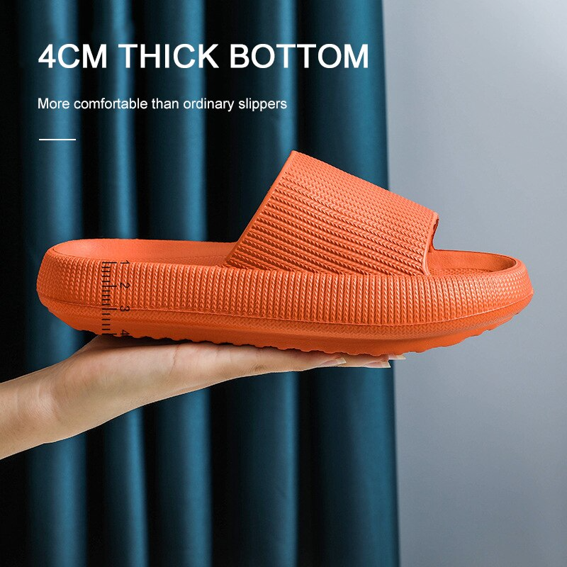 Cushioned Slide Sandlas