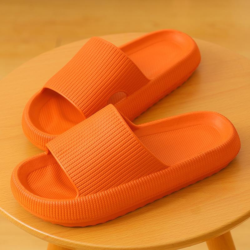Cushioned Slide Sandlas